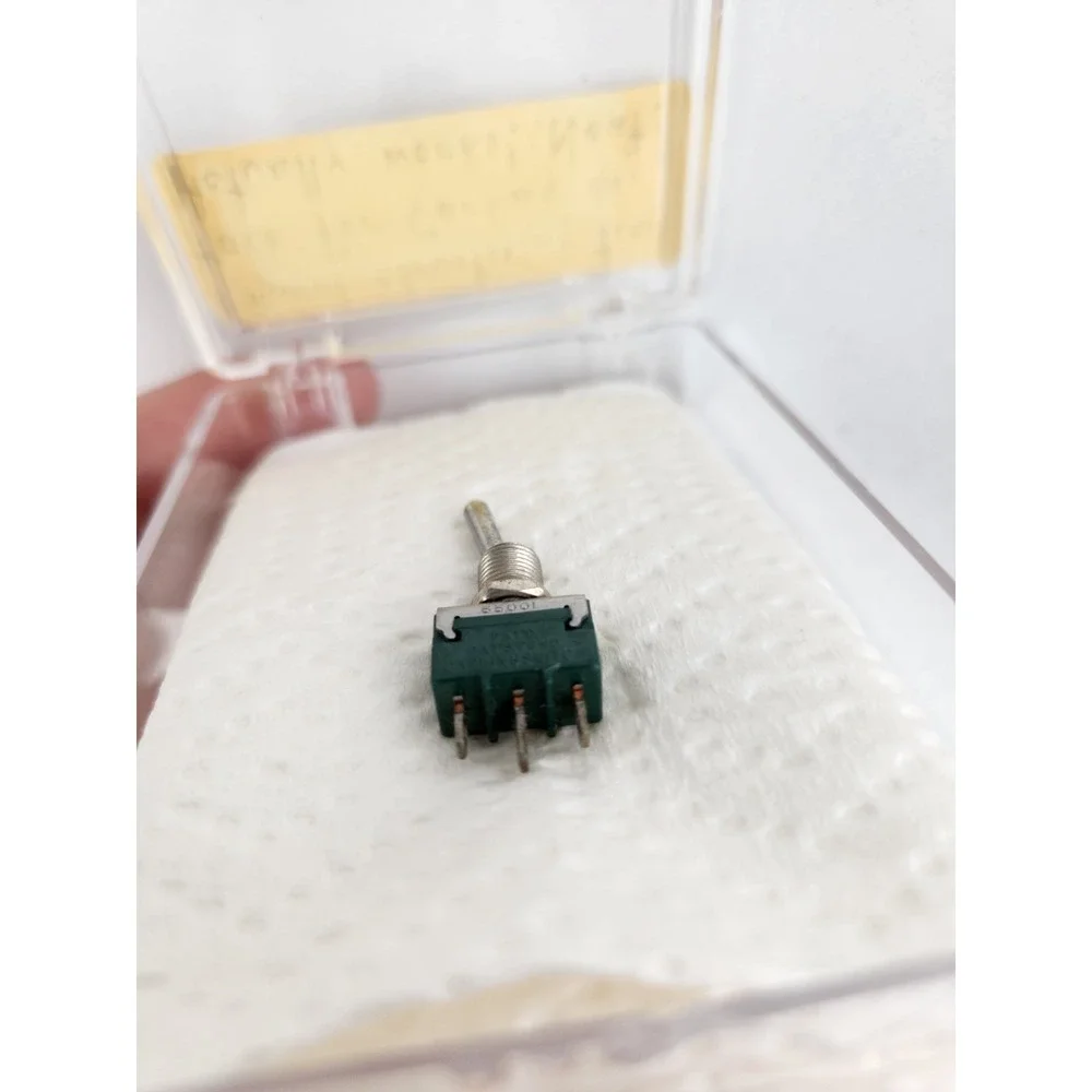 Vintage Tie Tack Toggle Switch Mechanical Funny Engineer Engineering Joke‎